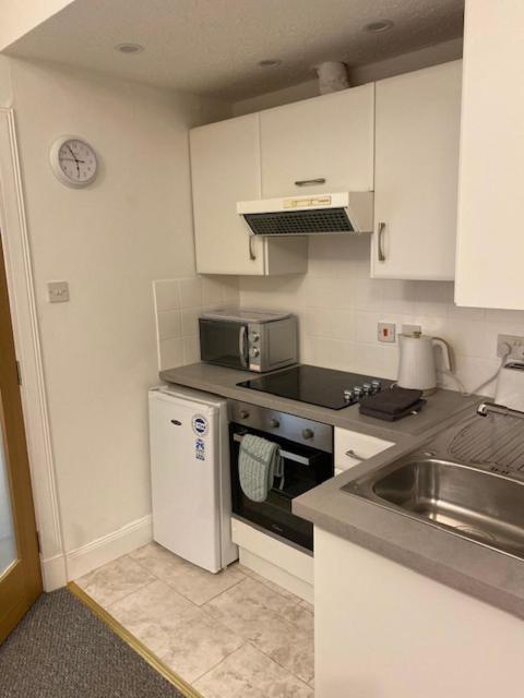 Glenfinnan - Two Bedroom Apartment Данфермлин Экстерьер фото